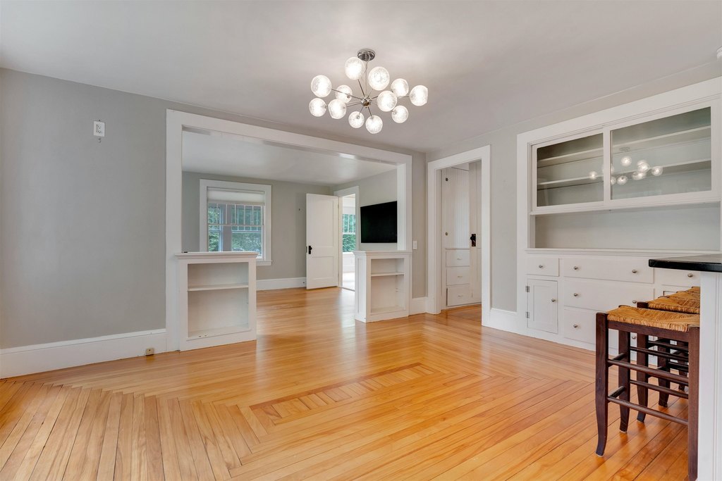 Hampton, New Hampshire, 03842, United States, 4 Bedrooms Bedrooms, ,2 BathroomsBathrooms,Residential,Forsale,1933935