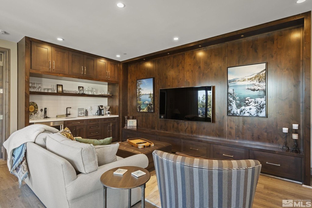 Reno, Nevada, 89511, United States, 4 Bedrooms Bedrooms, ,4.5 BathroomsBathrooms,Residential,Forsale,1936736