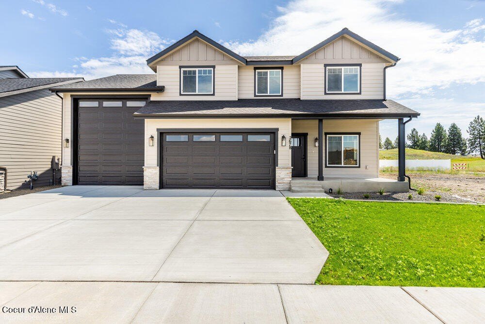 Post Falls, Idaho, 83854, United States, 4 Bedrooms Bedrooms, ,2.5 BathroomsBathrooms,Residential,Forsale,1913872