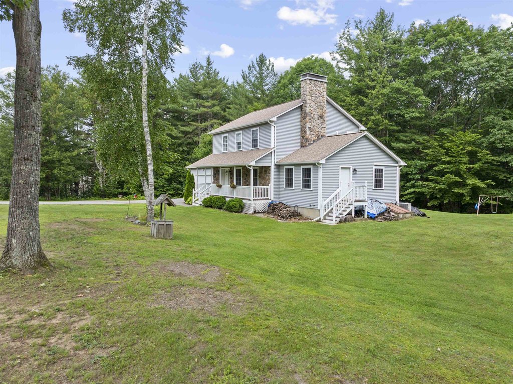 Laconia, New Hampshire, 03246, United States, 3 Bedrooms Bedrooms, ,2.5 BathroomsBathrooms,Residential,Forsale,1909954