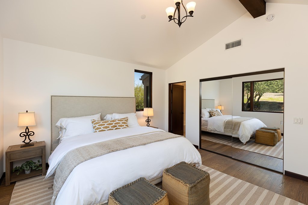 SANTA BARBARA, California, 93105, United States, 6 Bedrooms Bedrooms, ,6.5 BathroomsBathrooms,Residential,Forsale,1922146