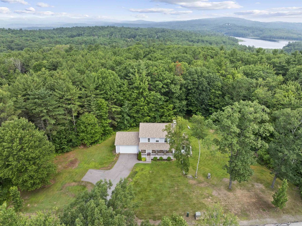 Laconia, New Hampshire, 03246, United States, 3 Bedrooms Bedrooms, ,2.5 BathroomsBathrooms,Residential,Forsale,1909954