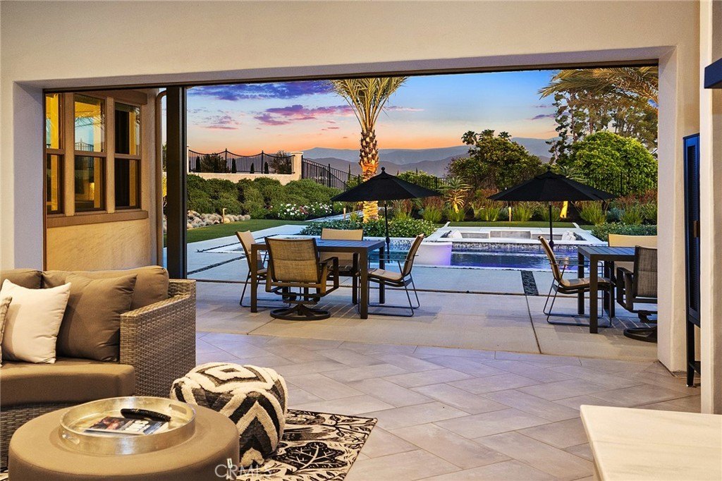 Temecula, California, 92592, United States, 4 Bedrooms Bedrooms, ,4.5 BathroomsBathrooms,Residential,Forsale,1933751