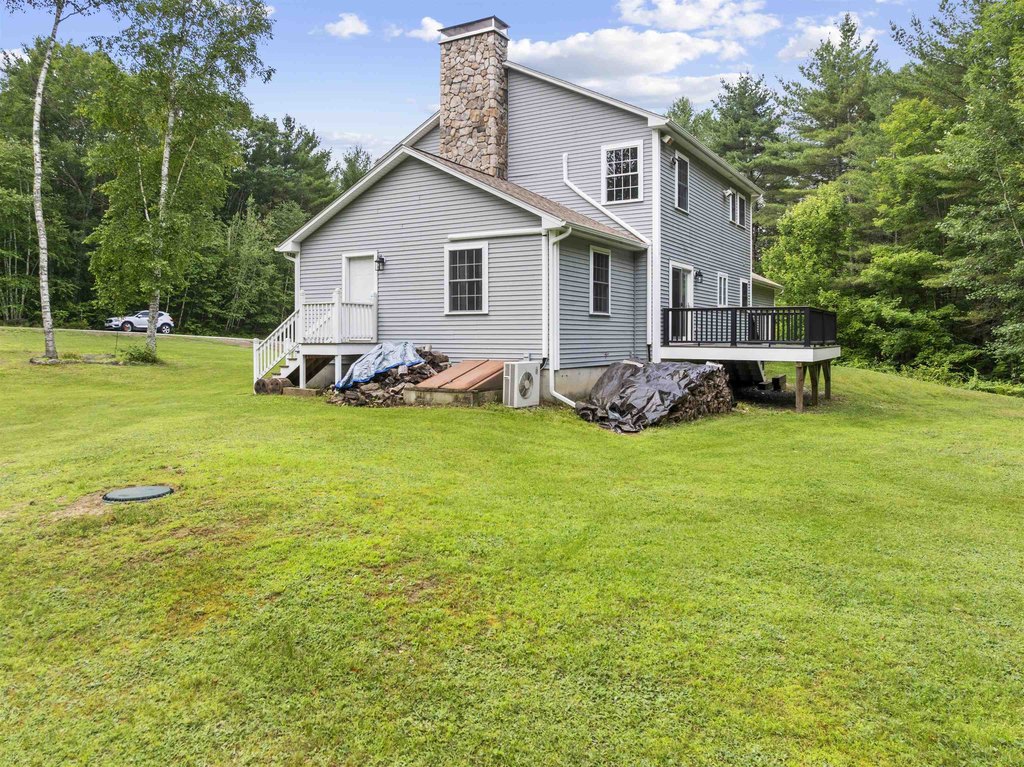 Laconia, New Hampshire, 03246, United States, 3 Bedrooms Bedrooms, ,2.5 BathroomsBathrooms,Residential,Forsale,1909954