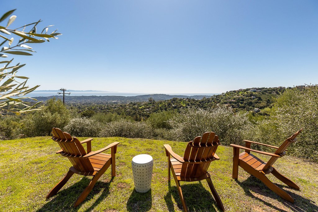 SANTA BARBARA, California, 93105, United States, 6 Bedrooms Bedrooms, ,6.5 BathroomsBathrooms,Residential,Forsale,1922146
