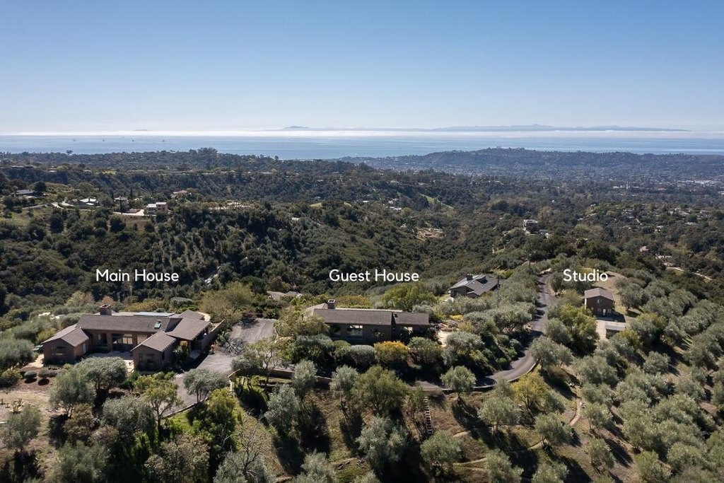 SANTA BARBARA, California, 93105, United States, 6 Bedrooms Bedrooms, ,6.5 BathroomsBathrooms,Residential,Forsale,1922146