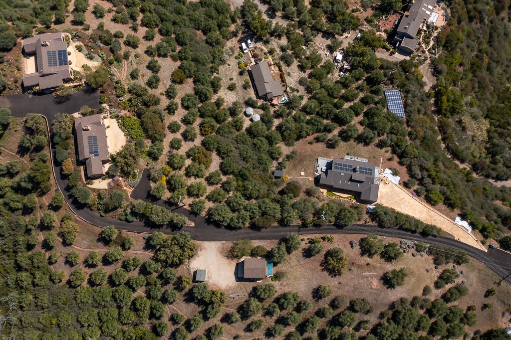 SANTA BARBARA, California, 93105, United States, 6 Bedrooms Bedrooms, ,6.5 BathroomsBathrooms,Residential,Forsale,1922146