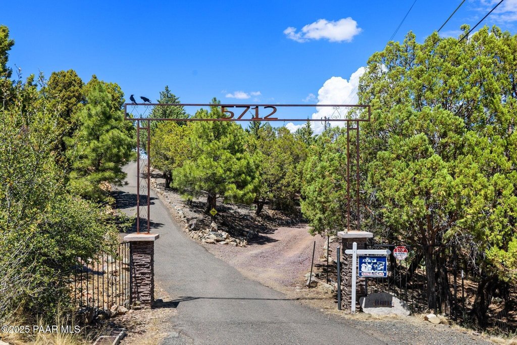 Prescott, Arizona, 86305, United States, 3 Bedrooms Bedrooms, ,3 BathroomsBathrooms,Residential,Forsale,1903163