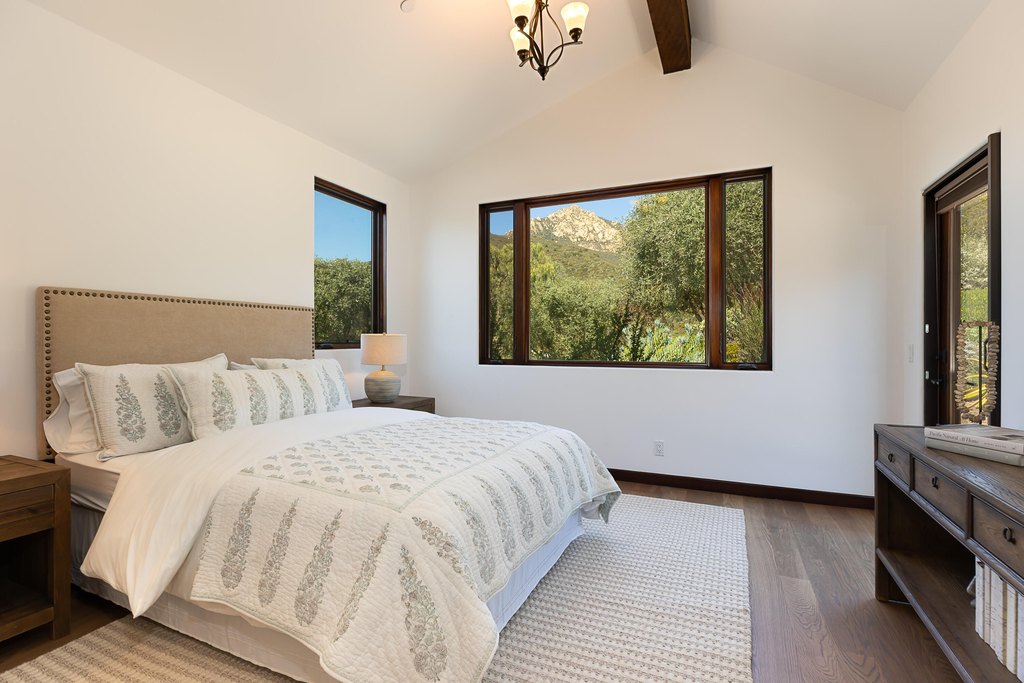 SANTA BARBARA, California, 93105, United States, 6 Bedrooms Bedrooms, ,6.5 BathroomsBathrooms,Residential,Forsale,1922146