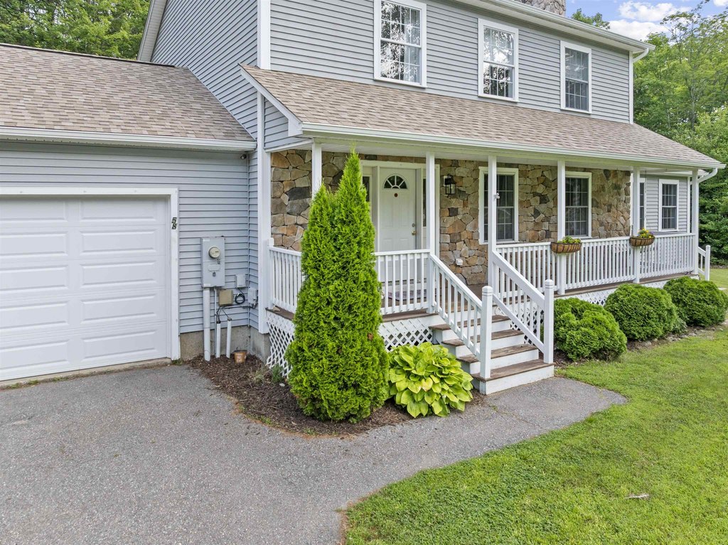 Laconia, New Hampshire, 03246, United States, 3 Bedrooms Bedrooms, ,2.5 BathroomsBathrooms,Residential,Forsale,1909954