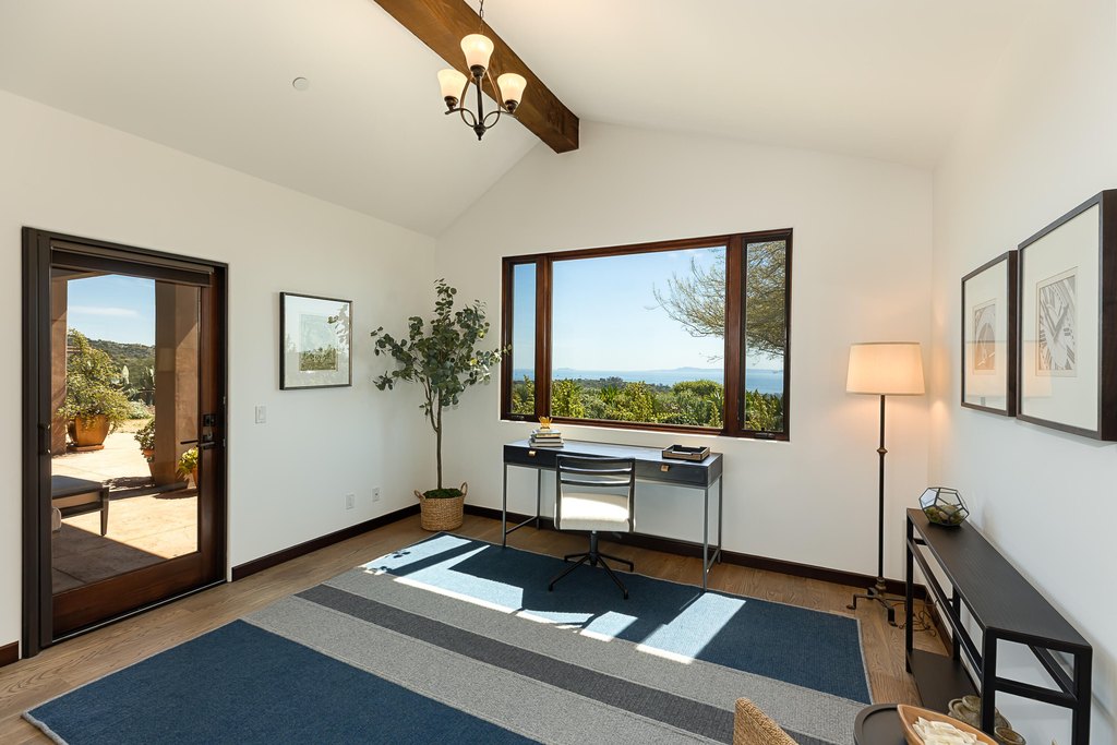 SANTA BARBARA, California, 93105, United States, 6 Bedrooms Bedrooms, ,6.5 BathroomsBathrooms,Residential,Forsale,1922146