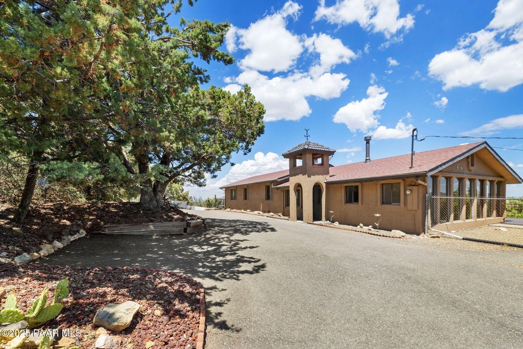 Prescott, Arizona, 86305, United States, 3 Bedrooms Bedrooms, ,3 BathroomsBathrooms,Residential,Forsale,1903163