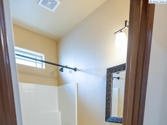 Richland, Washington, 99352, United States, 4 Bedrooms Bedrooms, ,3 BathroomsBathrooms,Residential,Forsale,1922433