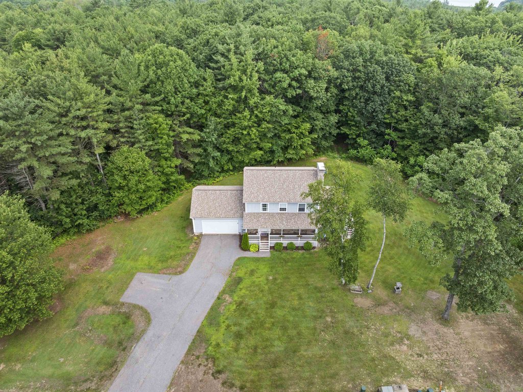 Laconia, New Hampshire, 03246, United States, 3 Bedrooms Bedrooms, ,2.5 BathroomsBathrooms,Residential,Forsale,1909954