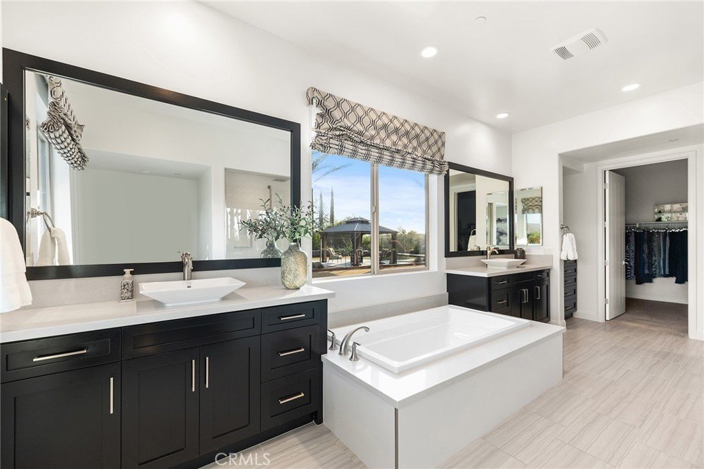 Temecula, California, 92592, United States, 4 Bedrooms Bedrooms, ,4.5 BathroomsBathrooms,Residential,Forsale,1933751