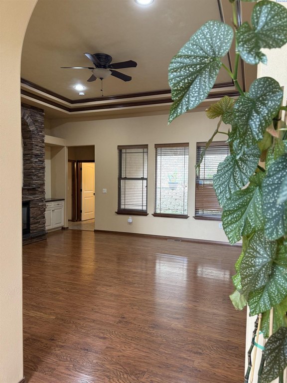 Richland, Washington, 99352, United States, 4 Bedrooms Bedrooms, ,3 BathroomsBathrooms,Residential,Forsale,1922433