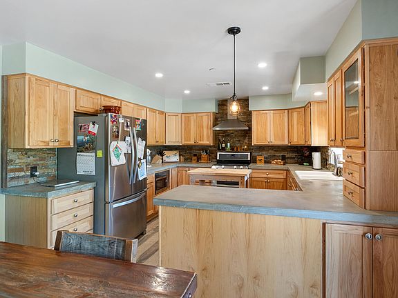 Acton, California, 93510, United States, 3 Bedrooms Bedrooms, ,2 BathroomsBathrooms,Residential,Forsale,1941426