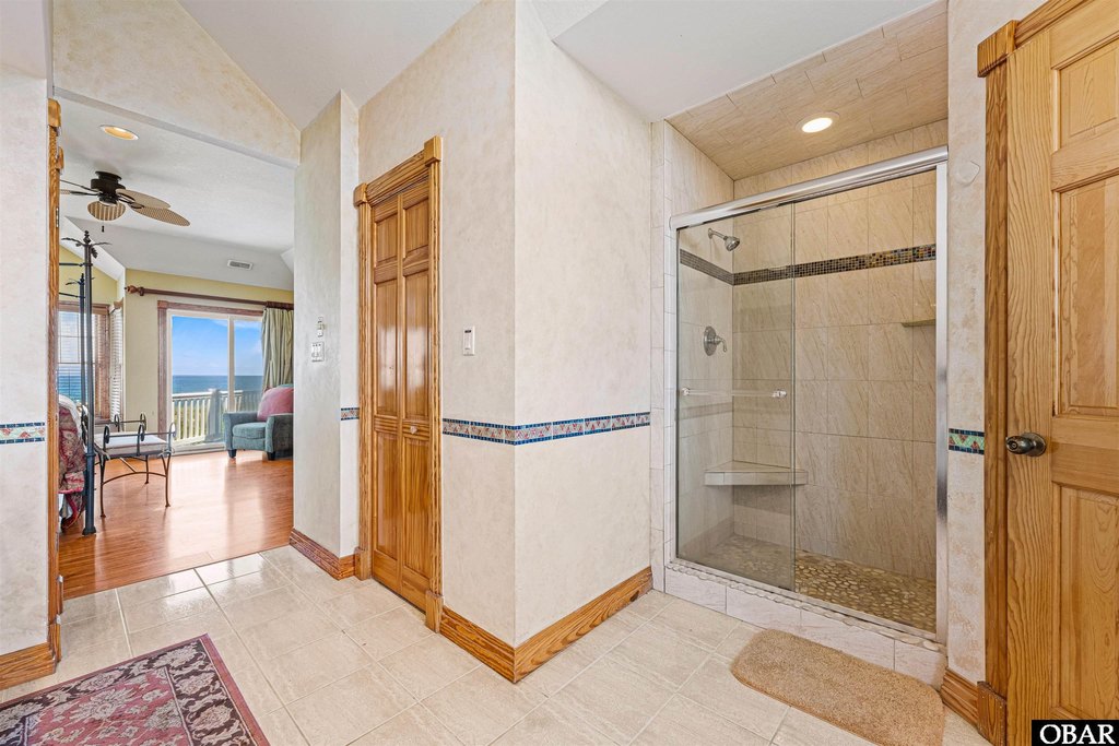 Corolla, North Carolina, 27927, United States, 6 Bedrooms Bedrooms, ,5.5 BathroomsBathrooms,Residential,Forsale,2008045