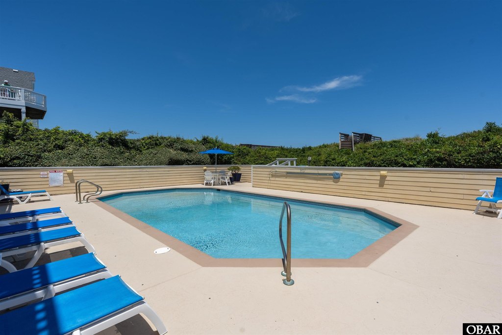 Corolla, North Carolina, 27927, United States, 6 Bedrooms Bedrooms, ,5.5 BathroomsBathrooms,Residential,Forsale,2008045