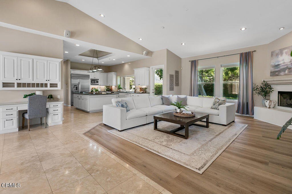 Camarillo, California, 93012, United States, 5 Bedrooms Bedrooms, ,4 BathroomsBathrooms,Residential,Forsale,2004527