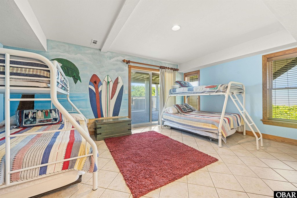 Corolla, North Carolina, 27927, United States, 6 Bedrooms Bedrooms, ,5.5 BathroomsBathrooms,Residential,Forsale,2008045