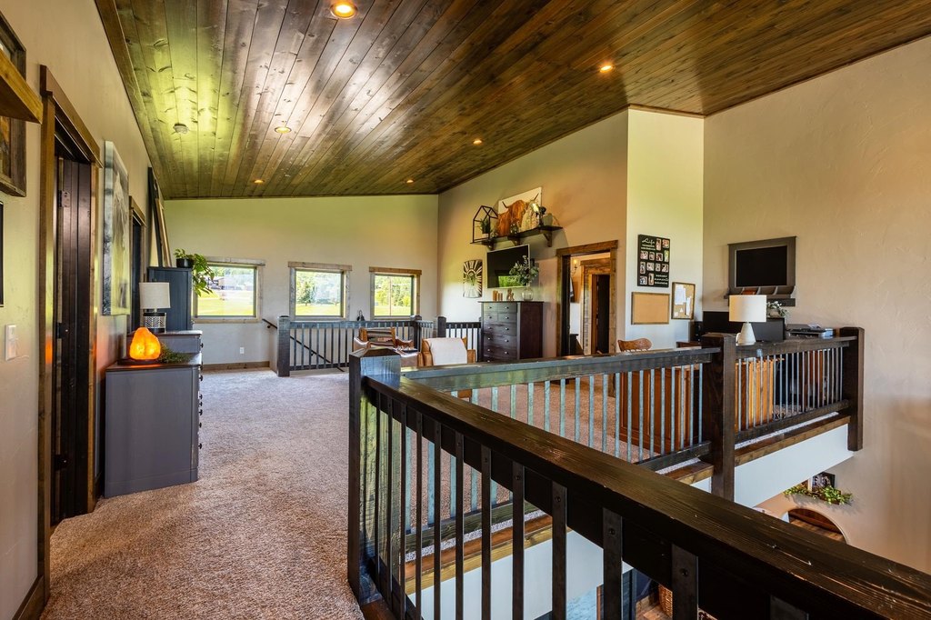 Sturgis, South Dakota, 57785, United States, 5 Bedrooms Bedrooms, ,3.5 BathroomsBathrooms,Residential,Forsale,1945957