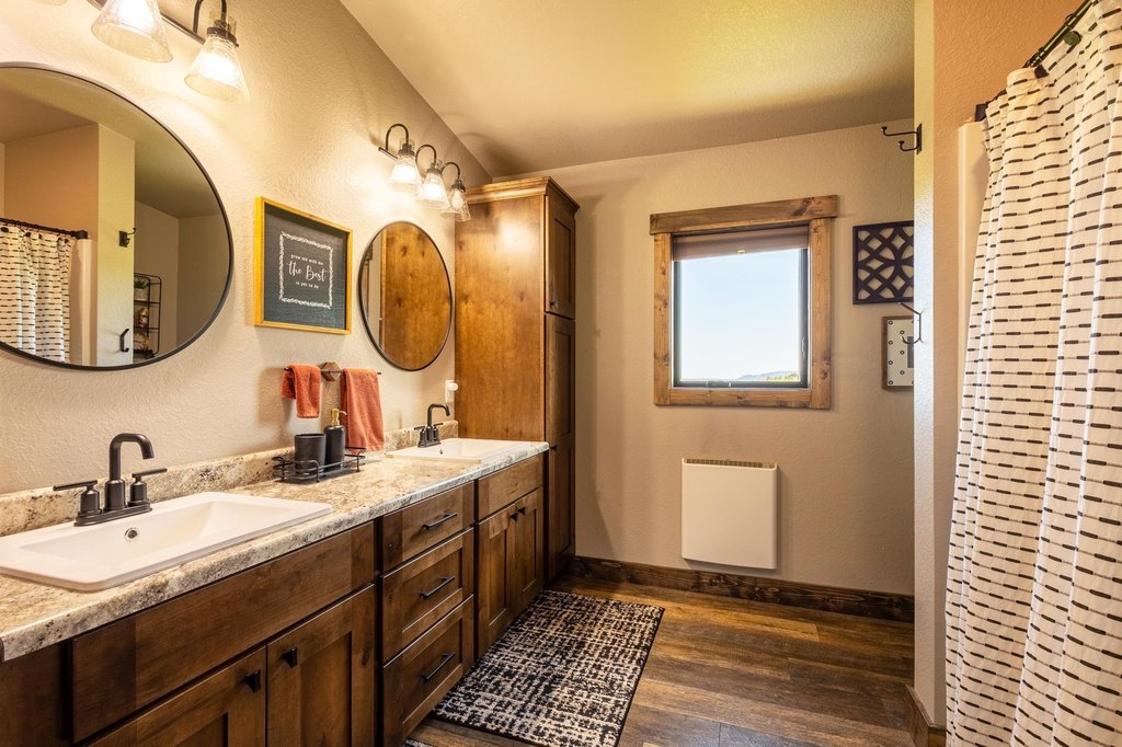 Sturgis, South Dakota, 57785, United States, 5 Bedrooms Bedrooms, ,3.5 BathroomsBathrooms,Residential,Forsale,1945957