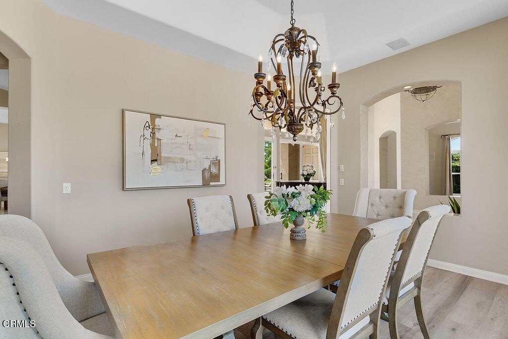 Camarillo, California, 93012, United States, 5 Bedrooms Bedrooms, ,4 BathroomsBathrooms,Residential,Forsale,2004527