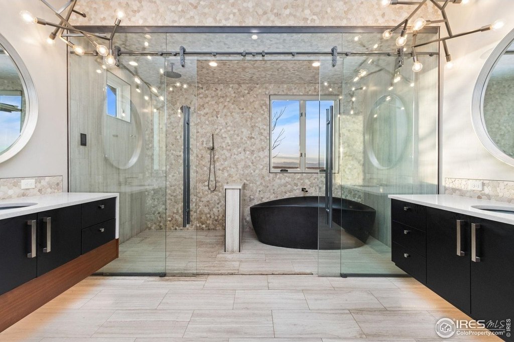 Fort Collins, Colorado, 80524, United States, 5 Bedrooms Bedrooms, ,4.5 BathroomsBathrooms,Residential,Forsale,1903102
