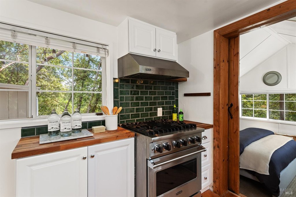 Guerneville, California, 95446, United States, 2 Bedrooms Bedrooms, ,1.5 BathroomsBathrooms,Residential,Forsale,1934061