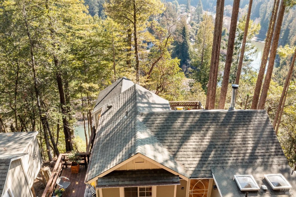 Guerneville, California, 95446, United States, 2 Bedrooms Bedrooms, ,1.5 BathroomsBathrooms,Residential,Forsale,1934061