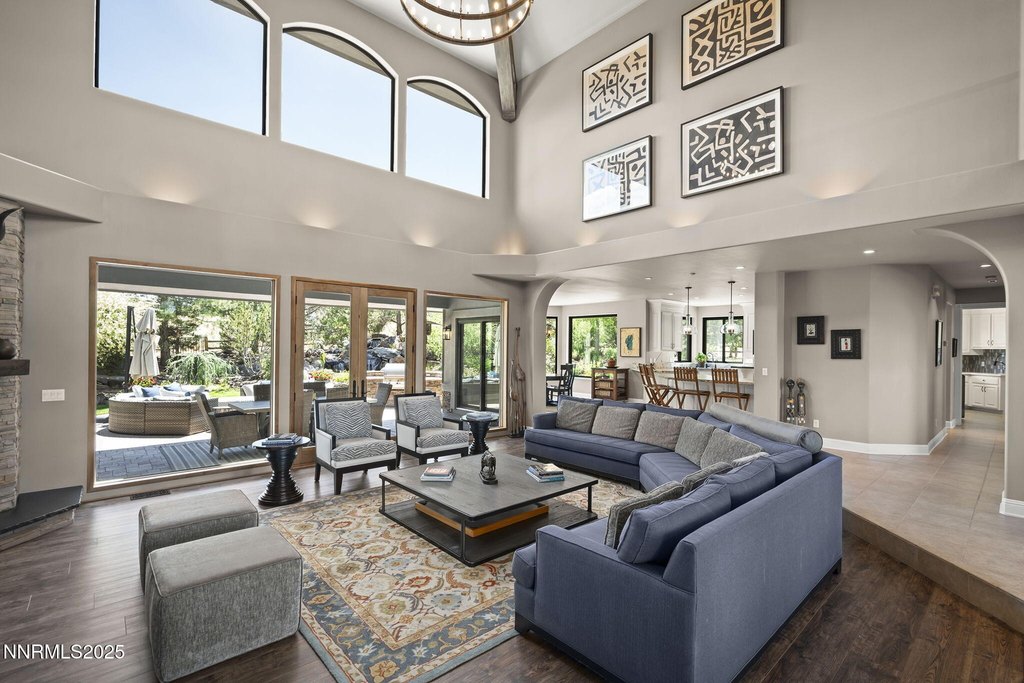 Reno, Nevada, 89511, United States, 4 Bedrooms Bedrooms, ,4 BathroomsBathrooms,Residential,Forsale,1888877