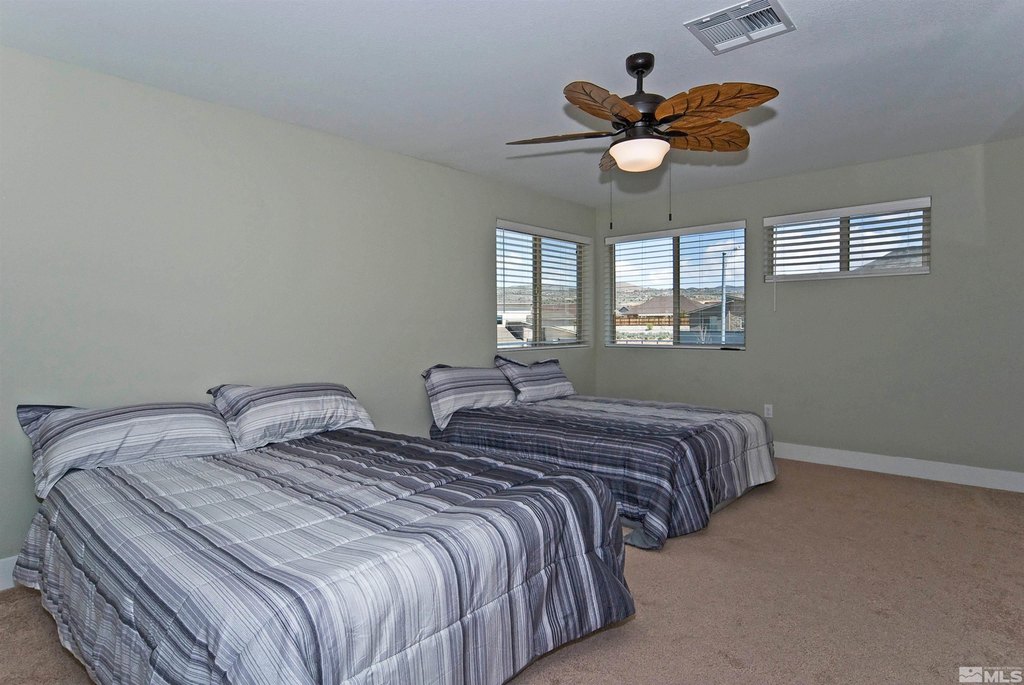 Sparks, Nevada, 89441, United States, 4 Bedrooms Bedrooms, ,3.5 BathroomsBathrooms,Residential,Forsale,1910309