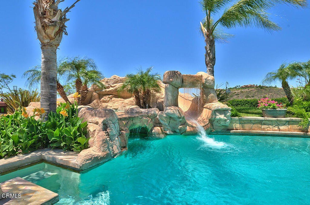 Camarillo, California, 93012, United States, 5 Bedrooms Bedrooms, ,4 BathroomsBathrooms,Residential,Forsale,2004527