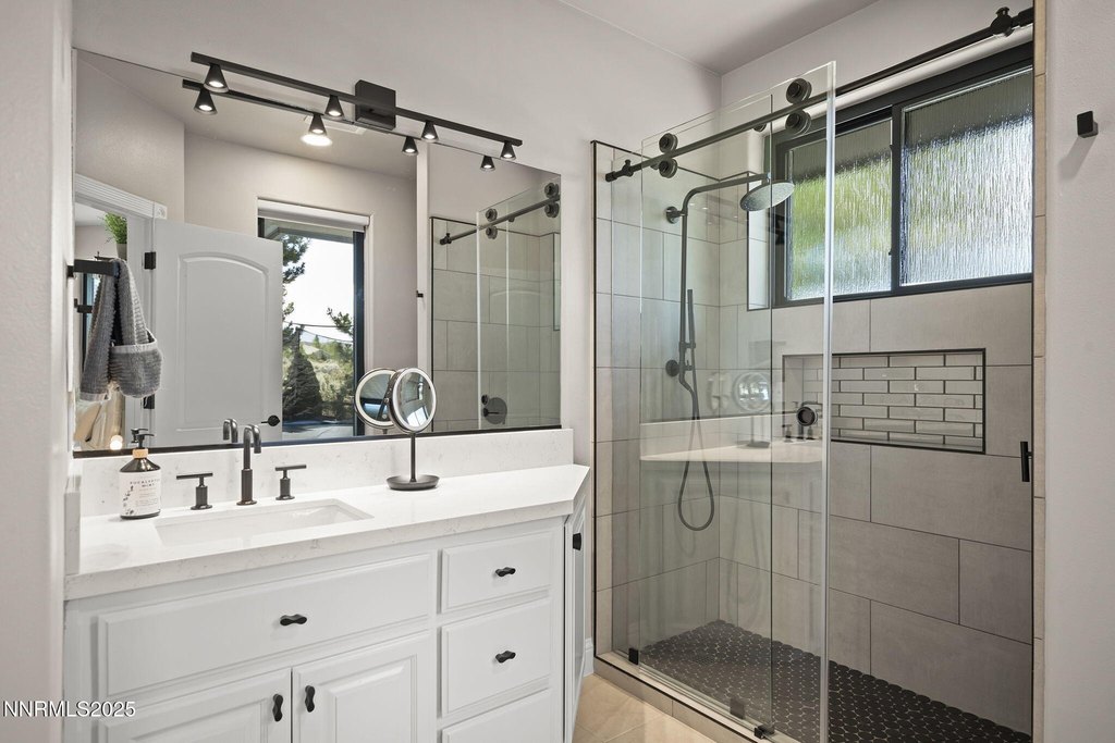 Reno, Nevada, 89511, United States, 4 Bedrooms Bedrooms, ,4 BathroomsBathrooms,Residential,Forsale,1888877