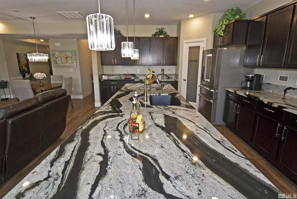 Sparks, Nevada, 89441, United States, 4 Bedrooms Bedrooms, ,3.5 BathroomsBathrooms,Residential,Forsale,1910309