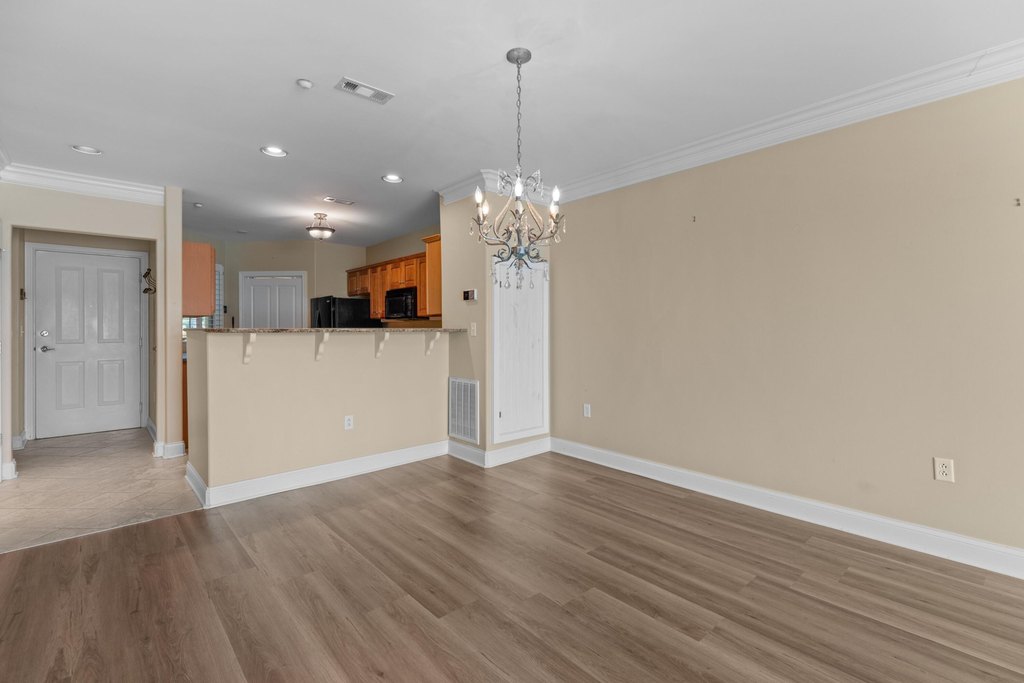 Dandridge, Tennessee, 37725, United States, 2 Bedrooms Bedrooms, ,2 BathroomsBathrooms,Residential,Forsale,1894821