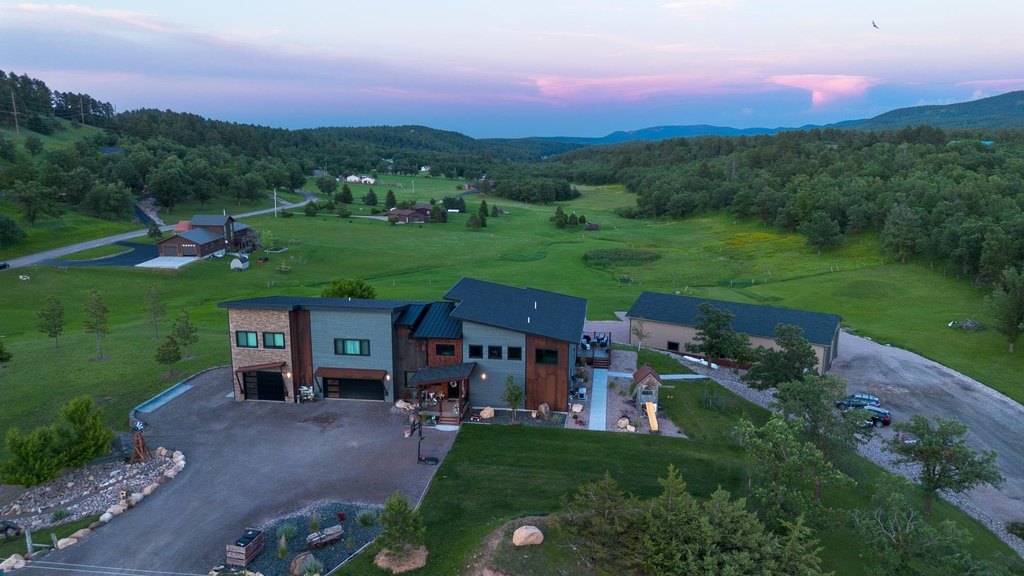 Sturgis, South Dakota, 57785, United States, 5 Bedrooms Bedrooms, ,3.5 BathroomsBathrooms,Residential,Forsale,1945957