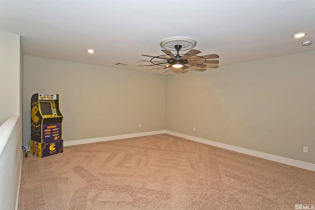Sparks, Nevada, 89441, United States, 4 Bedrooms Bedrooms, ,3.5 BathroomsBathrooms,Residential,Forsale,1910309