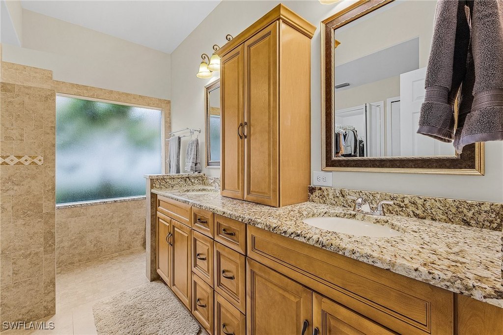 Fort Myers, Florida, 33913, United States, 3 Bedrooms Bedrooms, ,3 BathroomsBathrooms,Residential,Forsale,1995020