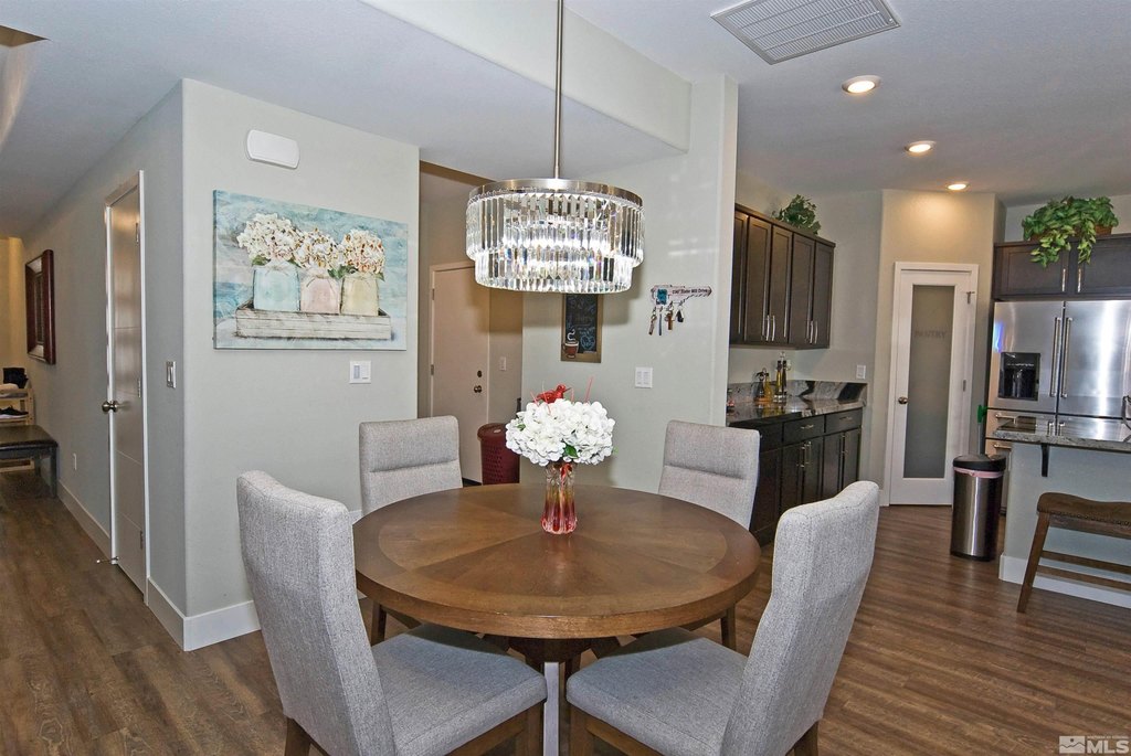 Sparks, Nevada, 89441, United States, 4 Bedrooms Bedrooms, ,3.5 BathroomsBathrooms,Residential,Forsale,1910309