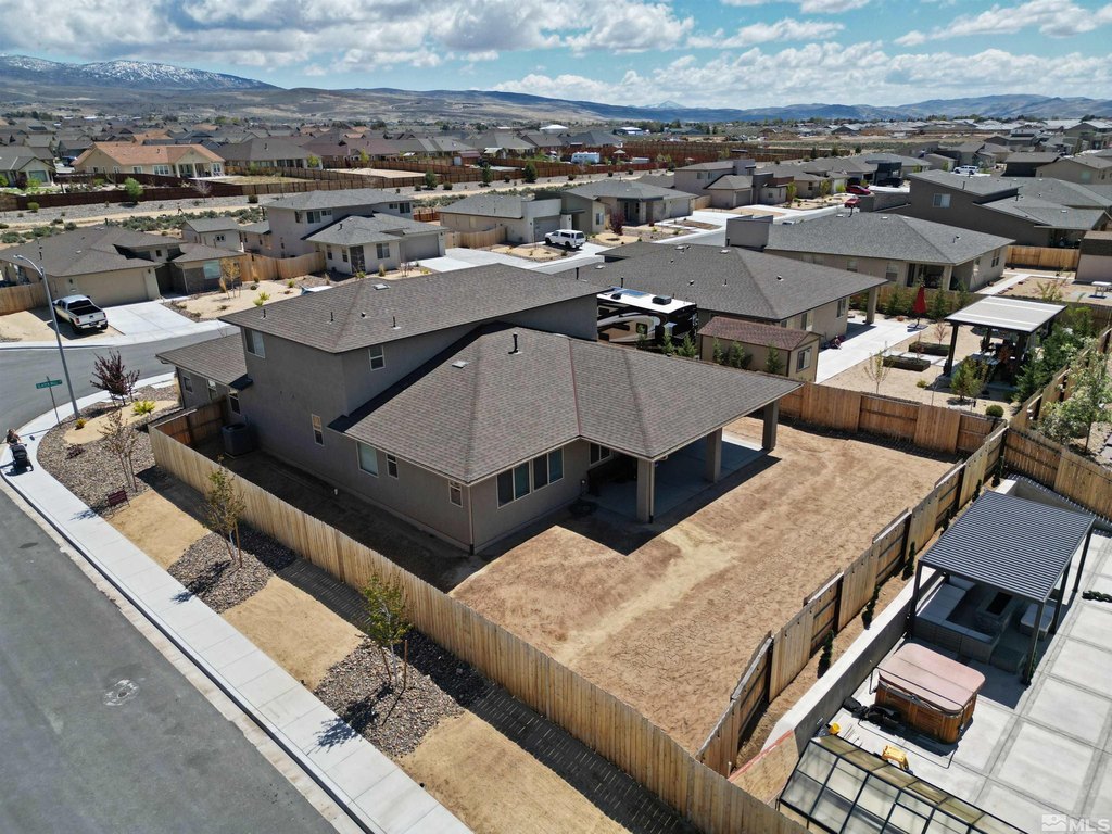 Sparks, Nevada, 89441, United States, 4 Bedrooms Bedrooms, ,3.5 BathroomsBathrooms,Residential,Forsale,1910309