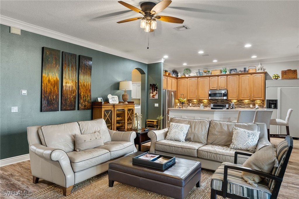 Fort Myers, Florida, 33905, United States, 5 Bedrooms Bedrooms, ,4.5 BathroomsBathrooms,Residential,Forsale,1971916