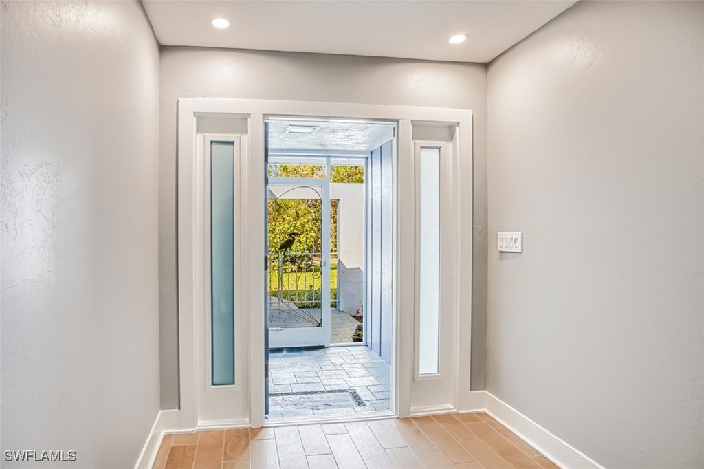 Sanibel, Florida, 33957, United States, 3 Bedrooms Bedrooms, ,2 BathroomsBathrooms,Residential,Forsale,1971951