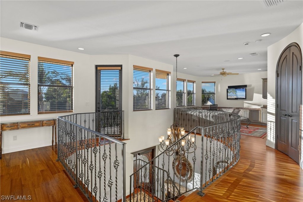 Captiva, Florida, 33924, United States, 5 Bedrooms Bedrooms, ,4.5 BathroomsBathrooms,Residential,Forsale,1971949