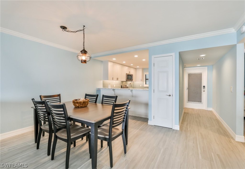 Captiva, Florida, 33924, United States, 2 Bedrooms Bedrooms, ,2 BathroomsBathrooms,Residential,Forsale,1886405