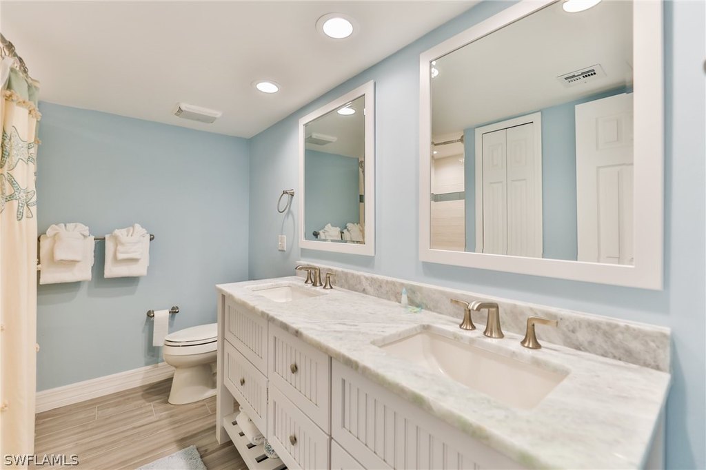 Captiva, Florida, 33924, United States, 2 Bedrooms Bedrooms, ,2 BathroomsBathrooms,Residential,Forsale,1886405