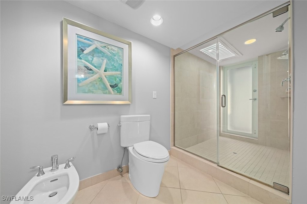 Captiva, Florida, 33924, United States, 3 Bedrooms Bedrooms, ,3 BathroomsBathrooms,Residential,Forsale,1886367