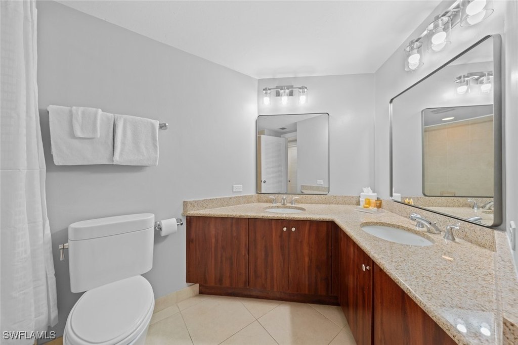 Captiva, Florida, 33924, United States, 3 Bedrooms Bedrooms, ,3 BathroomsBathrooms,Residential,Forsale,1886367