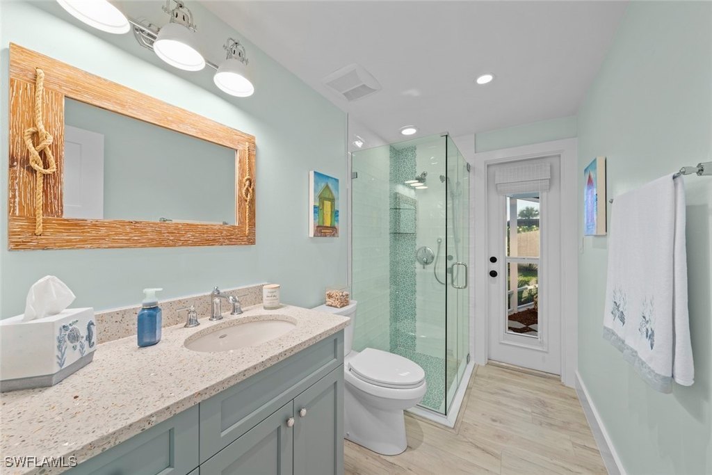 Sanibel, Florida, 33957, United States, 4 Bedrooms Bedrooms, ,3 BathroomsBathrooms,Residential,Forsale,1886342